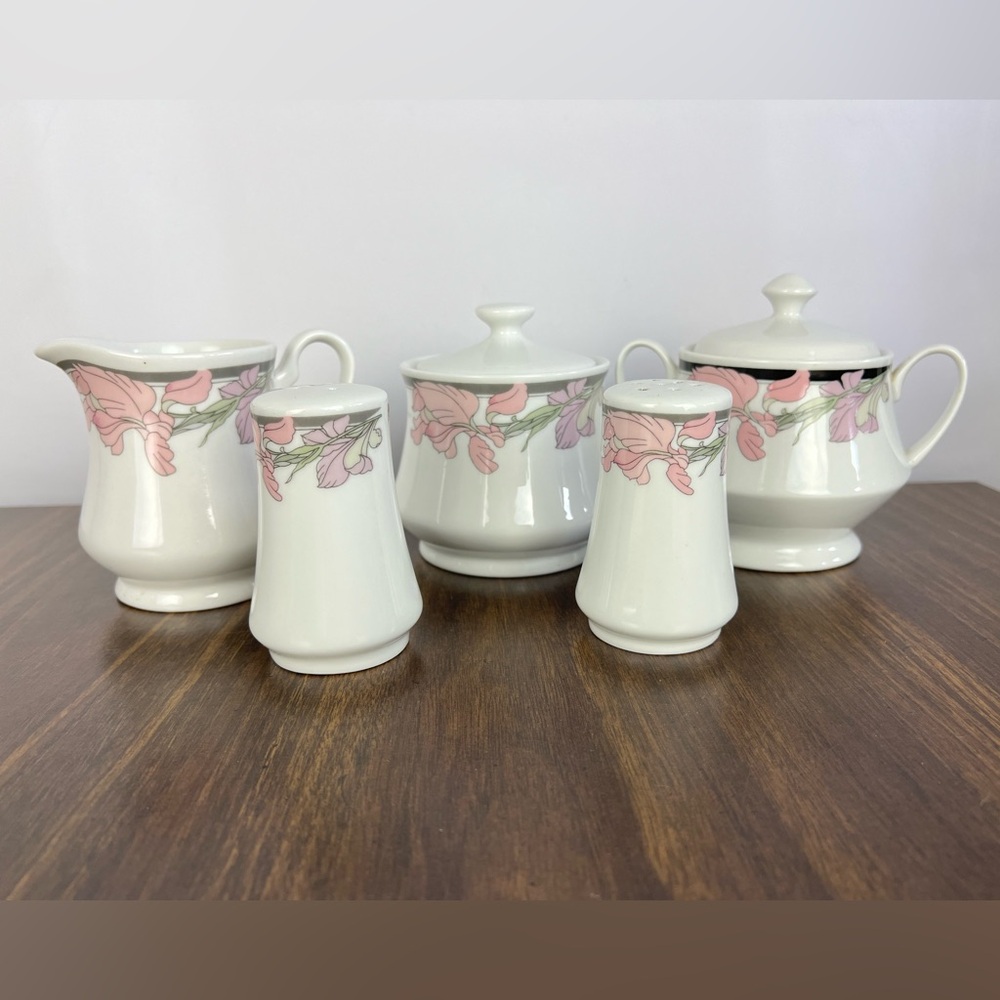 Gibson Sweet Iris Vintage 90s Floral Serving Set Creamer, Sugar & Salt/Pepper 🌸
